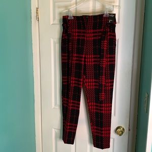 Brand New, Size 8, New York & Company, red and black